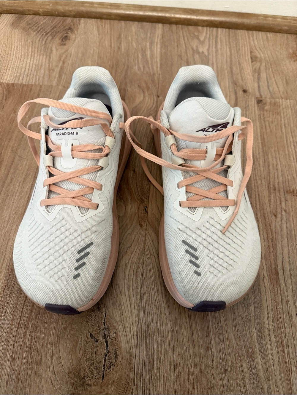 Altra Paradigm 8 Women’s Running Shoes - White with Peach and Purple Accents